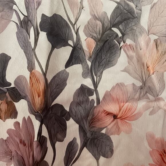 FEHAUTE US10 White Bridal Dress | Sheer Sleeves, Floral Hem, NWT - Picture 7 of 13